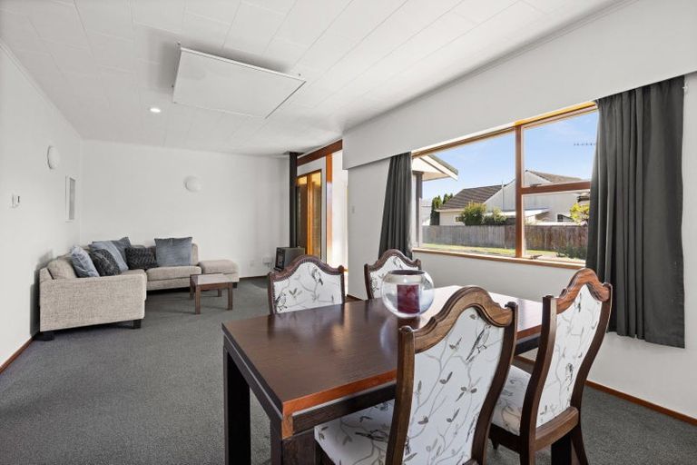 Photo of property in 1/16 Guthrie Road, Havelock North, 4130