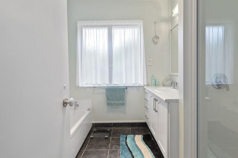 Photo of property in 10 Dawn View Place, Minden, Tauranga, 3176