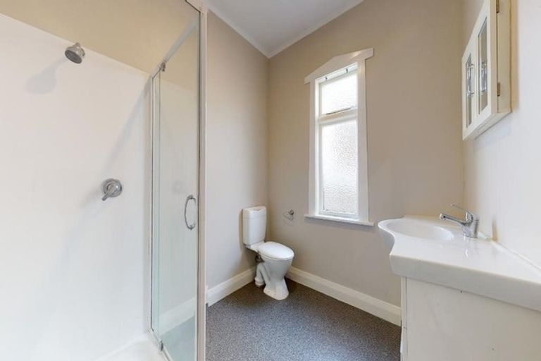 Photo of property in 72 Ross Street, Kilbirnie, Wellington, 6022