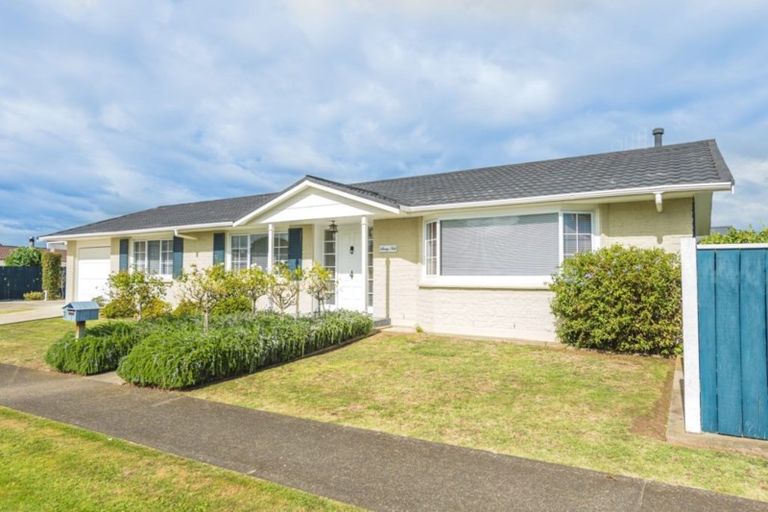 Photo of property in 2 Dorset Road, Springvale, Whanganui, 4501