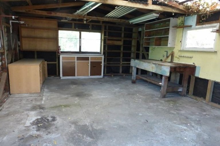 Photo of property in 6 Christian Street, Bryndwr, Christchurch, 8053