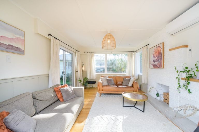 Photo of property in 57 Kettle Avenue, Awapuni, Palmerston North, 4412