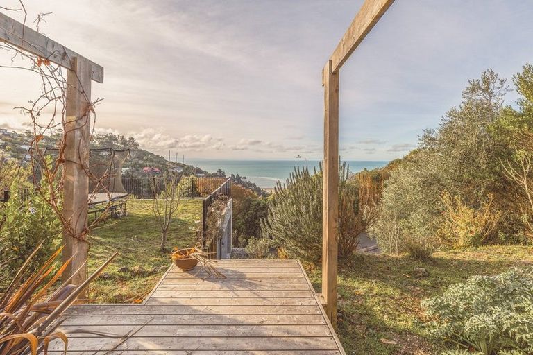 Photo of property in 155 Richmond Hill Road, Richmond Hill, Christchurch, 8081