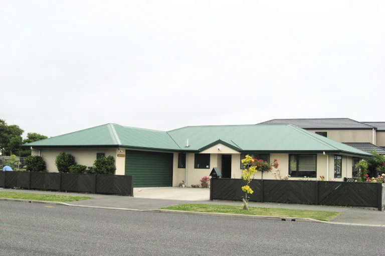 Photo of property in 125 Saint Johns Street, Bromley, Christchurch, 8062