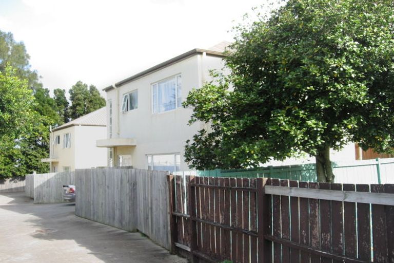Photo of property in 6a Waikaremoana Place, Pakuranga Heights, Auckland, 2010