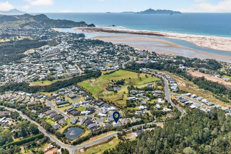 Photo of property in 32 Park Rise, Mangawhai Heads, Mangawhai, 0505