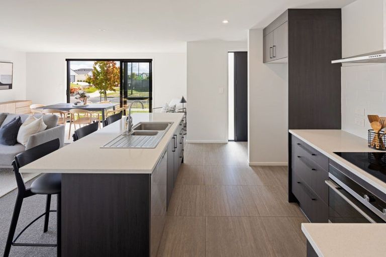 Photo of property in 19 Keerangi Place, Rototuna North, Hamilton, 3210