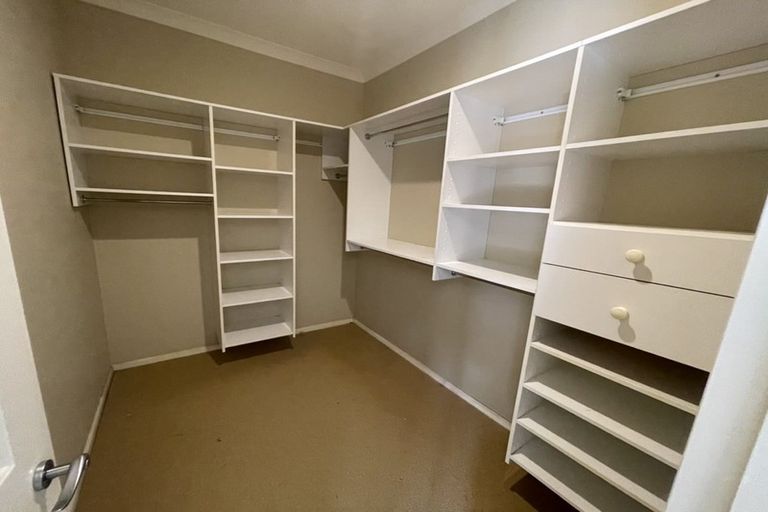 Photo of property in 9 Broadwood Rise, Kumeu, 0892