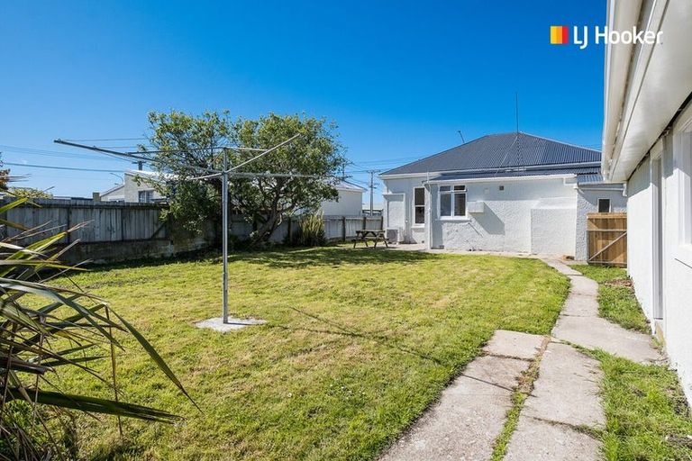 Photo of property in 172 Bay View Road, South Dunedin, Dunedin, 9012