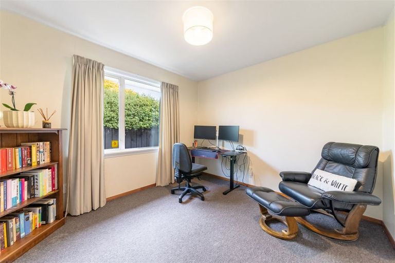 Photo of property in 50 Fovant Street, Russley, Christchurch, 8042