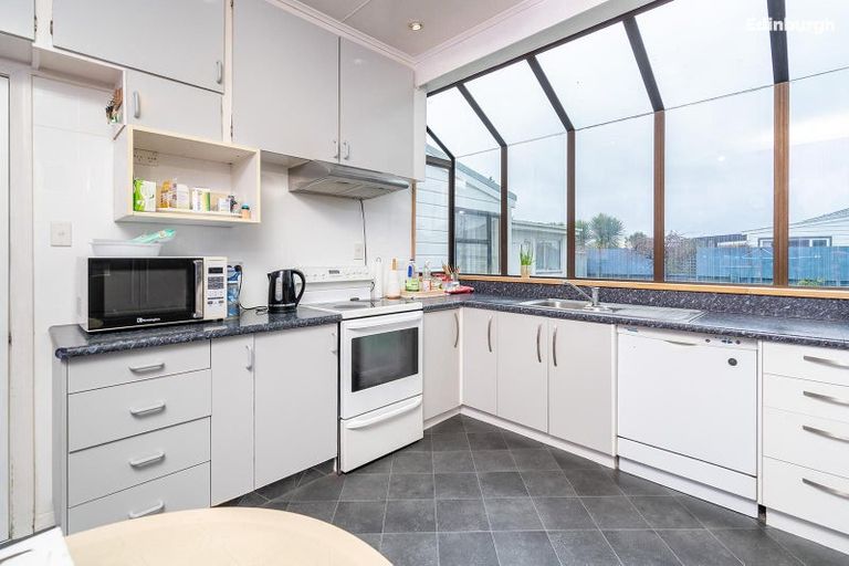 Photo of property in 35 Hargest Crescent, Saint Kilda, Dunedin, 9012