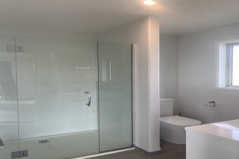 Photo of property in 18 Miskell Street, Pegasus, 7612