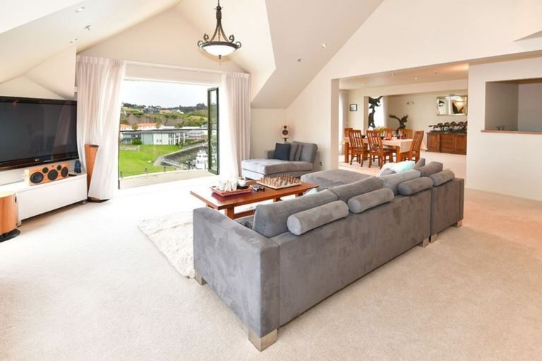 Photo of property in 68 Harbour Village Drive, Gulf Harbour, Whangaparaoa, 0930