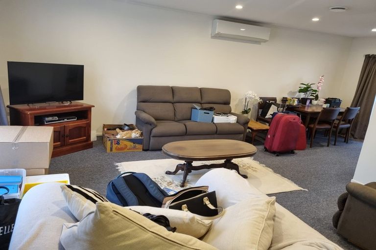 Photo of property in 2/28 Rata Street, New Lynn, Auckland, 0600