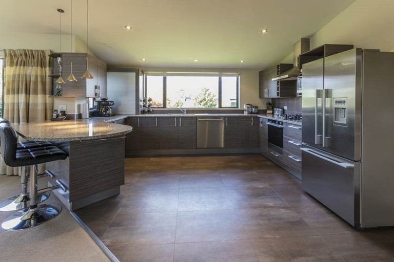 Photo of property in 4 Ryalls Way, Lake Hawea, Wanaka, 9382