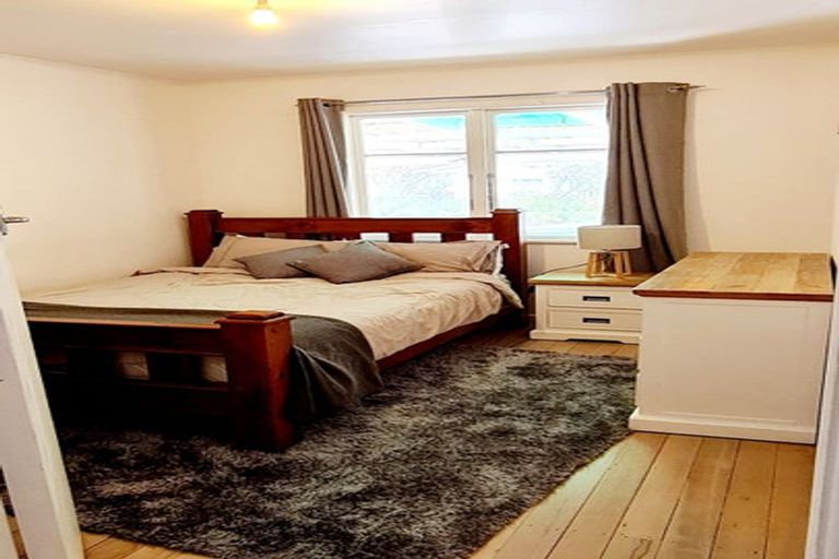 Photo of property in 37 Brandon Street, Featherston, 5710