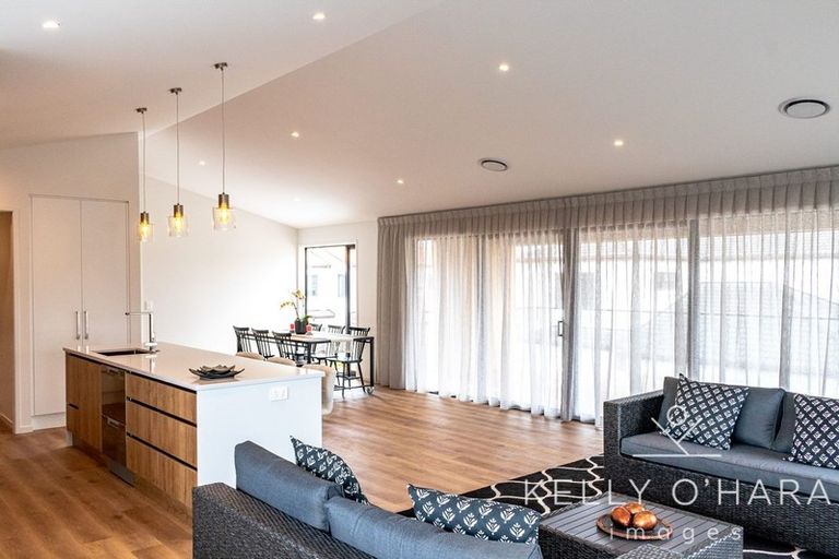 Photo of property in 115 The Boulevard, Papamoa Beach, Papamoa, 3118