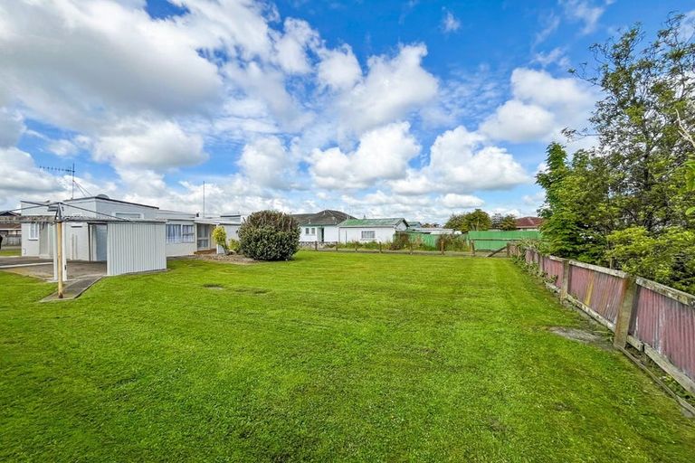 Photo of property in 19 Rata Street, Roslyn, Palmerston North, 4414