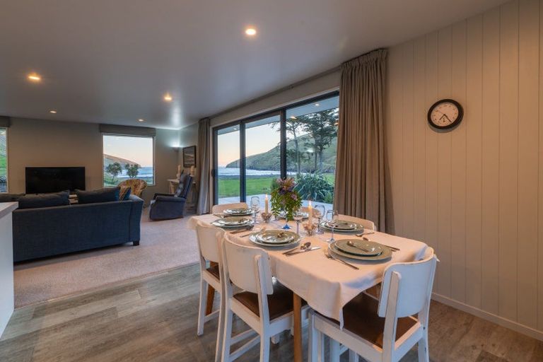 Photo of property in 904 Te Oka Bay Road, Te Oka, Little River, 7591