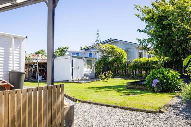 Photo of property in 19 Winnie Street, Greymouth, 7805