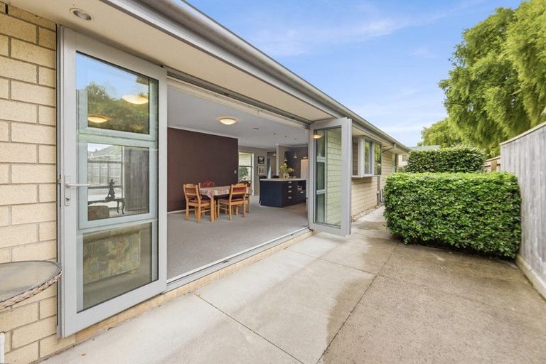 Photo of property in 36a Woodbury Street, Avonhead, Christchurch, 8042
