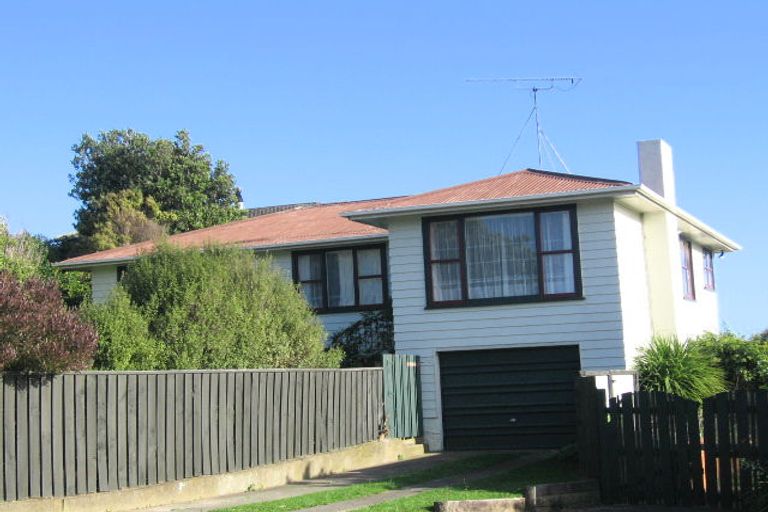 Photo of property in 2 Pope Street, Camborne, Porirua, 5026