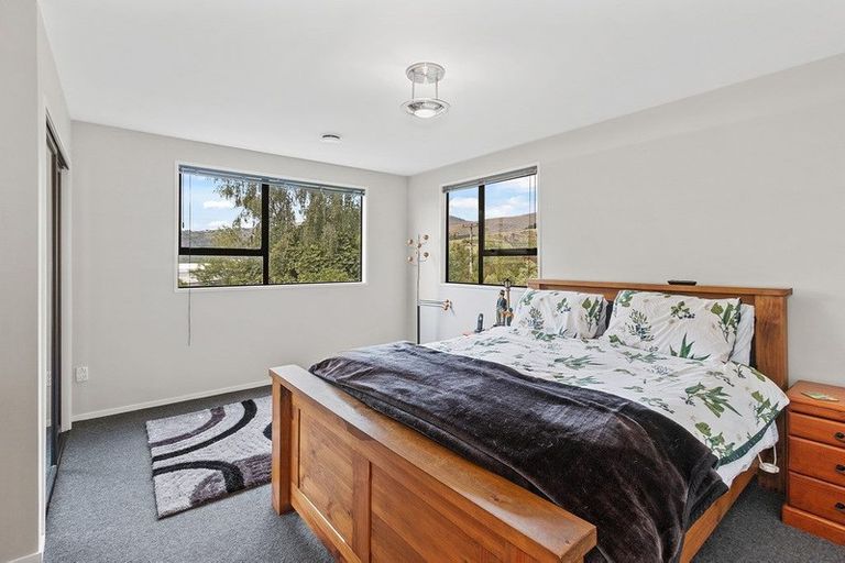 Photo of property in 6 Avoca Valley Road, Heathcote Valley, Christchurch, 8022