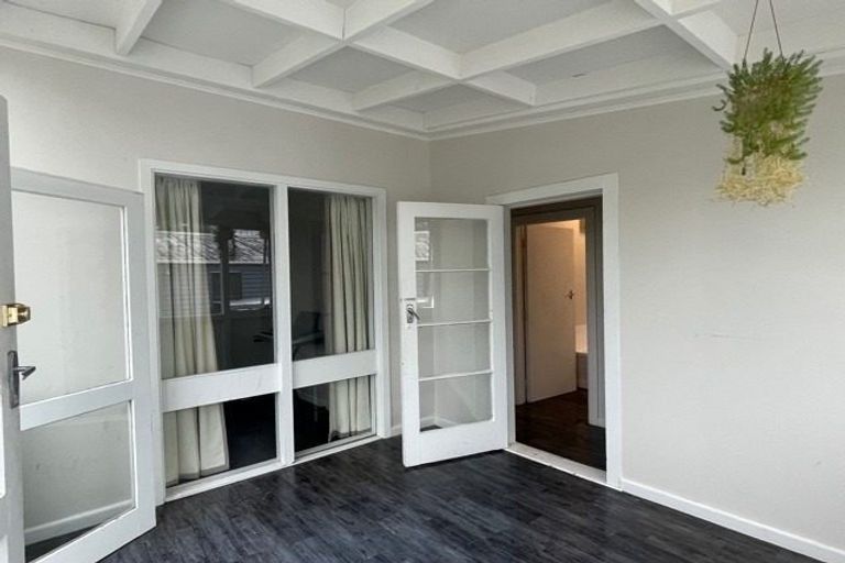 Photo of property in 77 Strickland Street, Sydenham, Christchurch, 8023