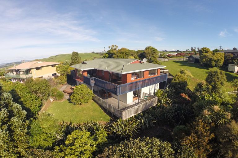 Photo of property in 16 Upper Wainui Road, Raglan, 3297