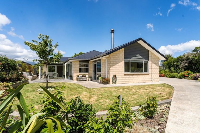 Photo of property in 9 Moy Place, Otaki, 5512