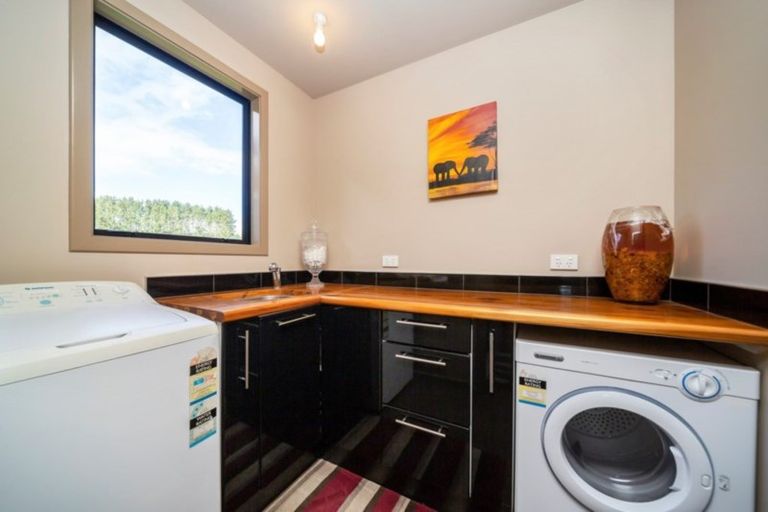 Photo of property in 63a Saxton Road, Upper Vogeltown, New Plymouth, 4371