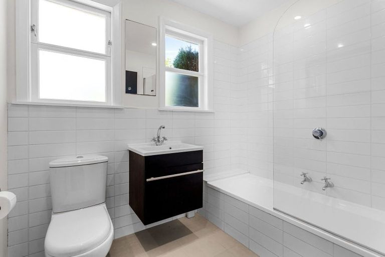 Photo of property in 196 Idris Road, Strowan, Christchurch, 8052