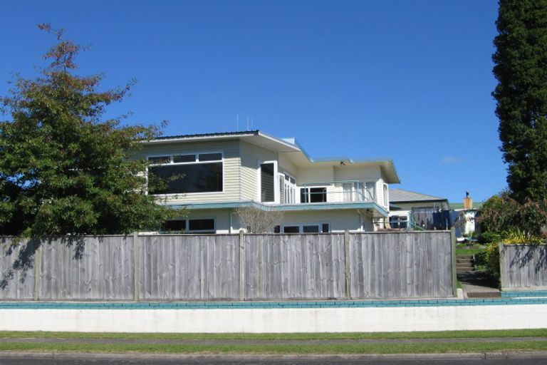Photo of property in 2 Churchill Street, Putaruru, 3411