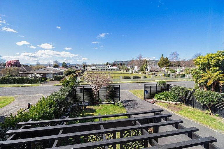 Photo of property in 63 Lytton Street, Glenholme, Rotorua, 3010