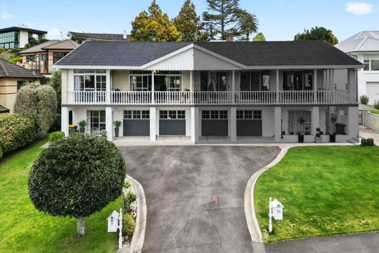 Photo of property in 9 Saint Andrews Terrace, St Andrews, Hamilton, 3200