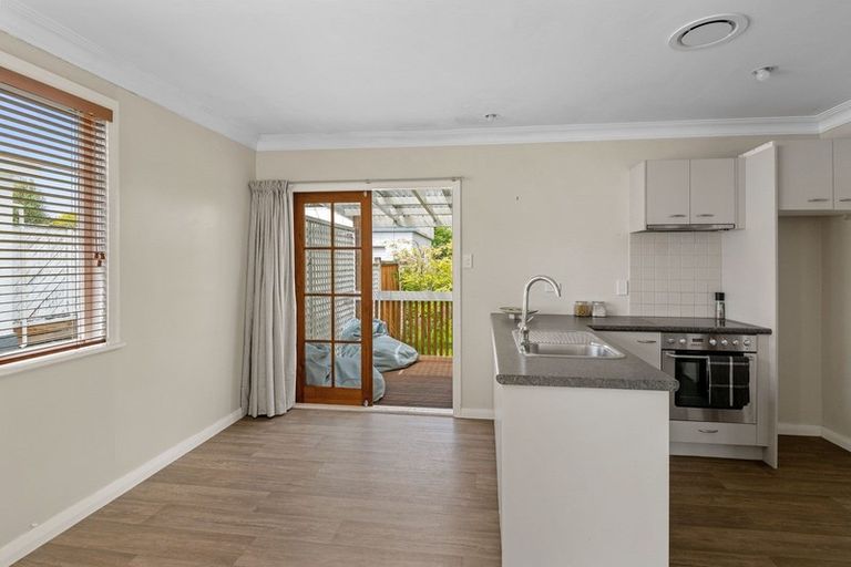 Photo of property in 36 Quinn Road, Levin, 5510