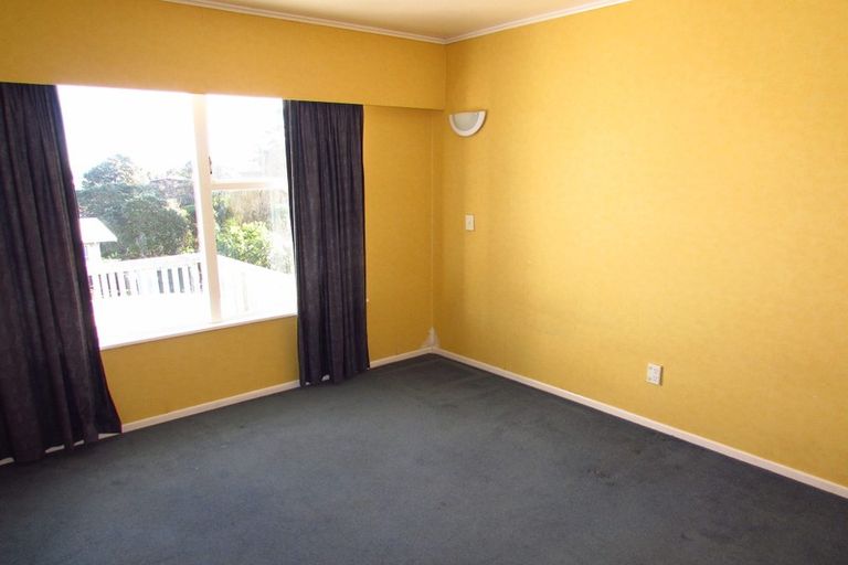 Photo of property in 6 Riverhills Avenue, Pakuranga Heights, Auckland, 2010