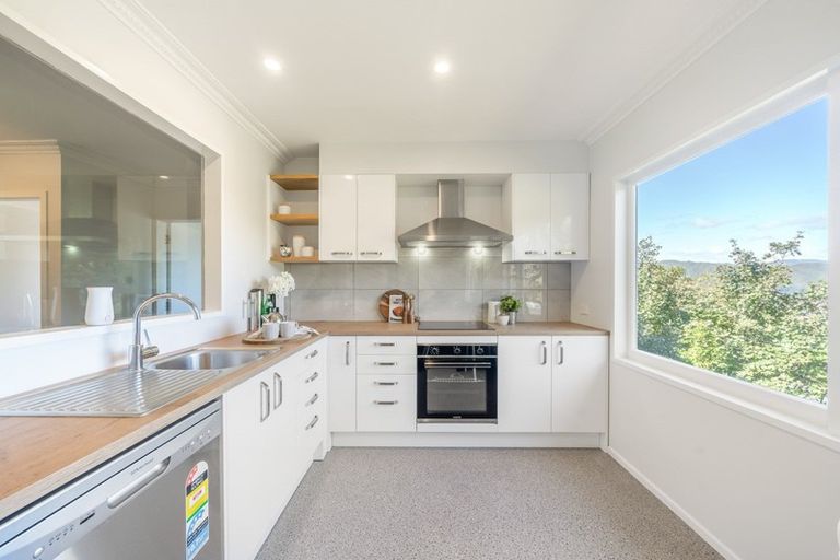 Photo of property in 21 Redvers Drive, Belmont, Lower Hutt, 5010