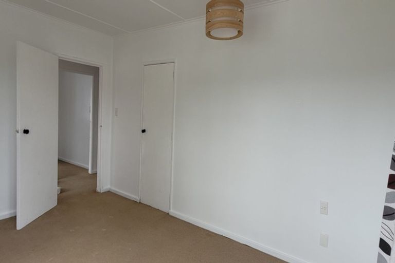 Photo of property in 3 Bryant Grove, Taita, Lower Hutt, 5011