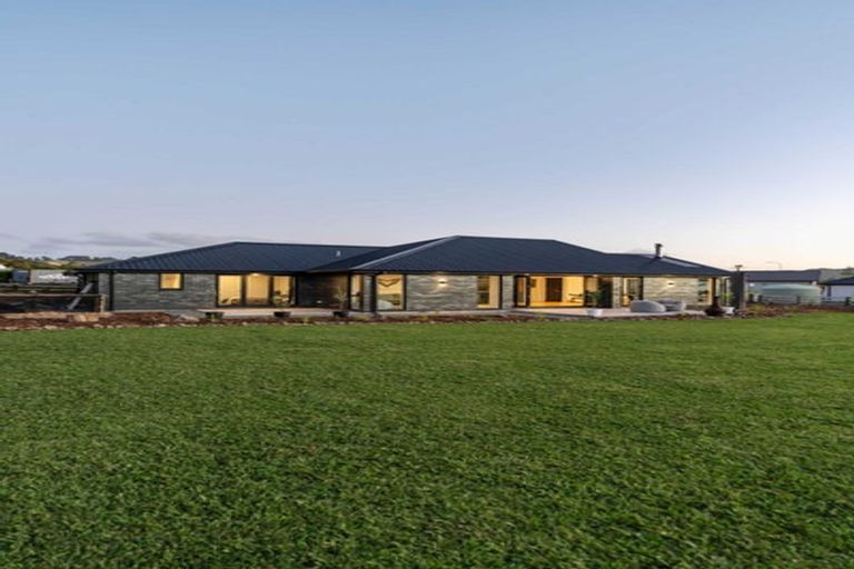 Photo of property in 3 Sands Road, Glenbervie, Whangarei, 0173