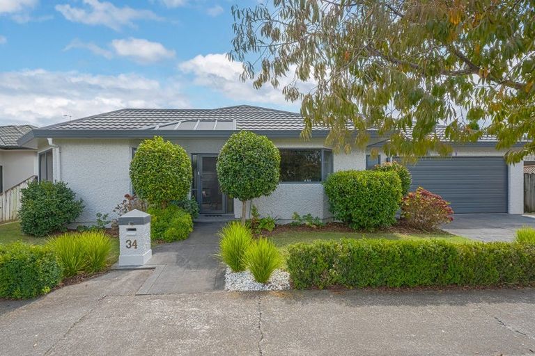 Photo of property in 34 Kensington Drive, Taradale, Napier, 4112