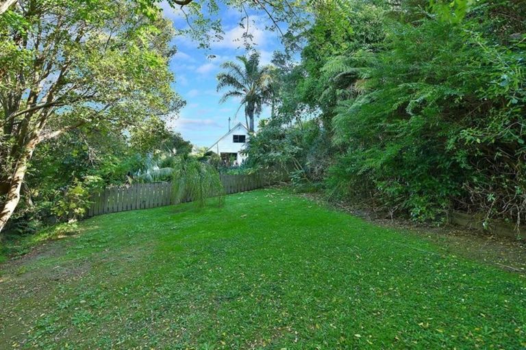 Photo of property in 77 Brightside Road, Stanmore Bay, Whangaparaoa, 0932