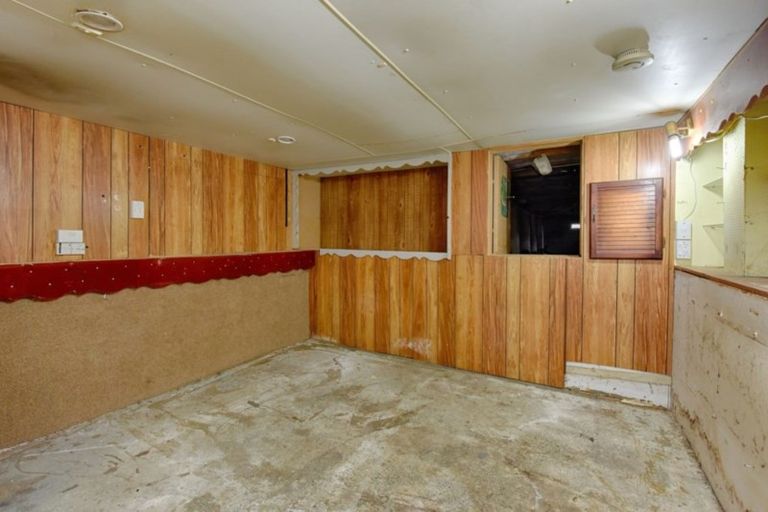 Photo of property in 12 Charles Street, East Gore, Gore, 9710