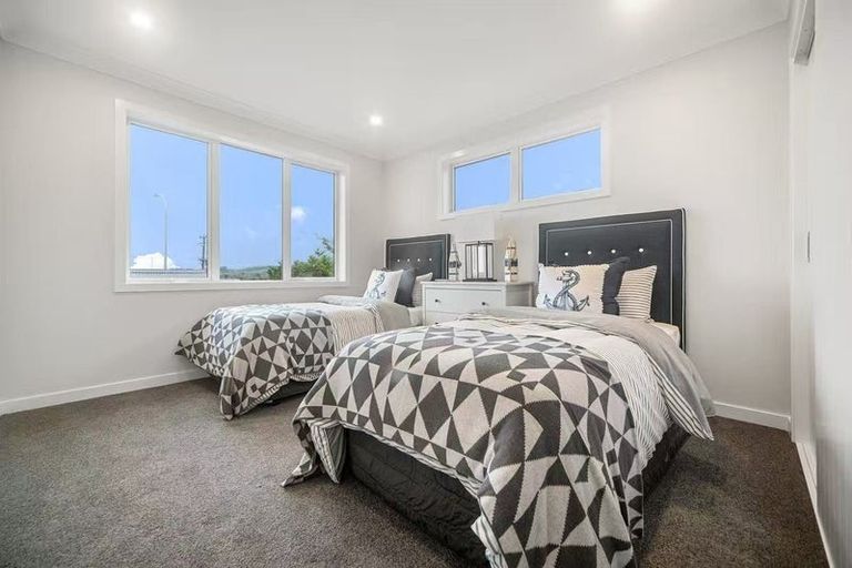 Photo of property in 122a Monument Road, Clevedon, 2582
