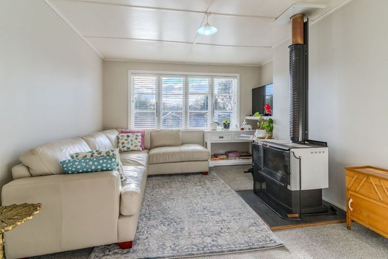 Photo of property in 6 Duthie Street, Milton, 9220