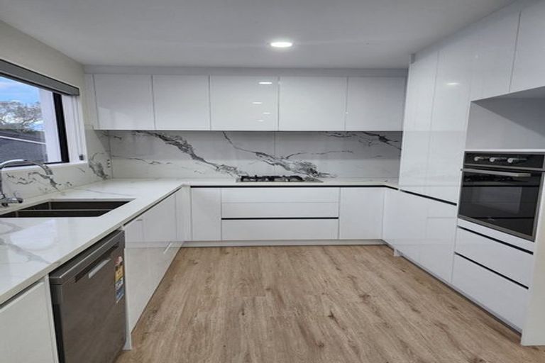 Photo of property in 46d Hart Road, Hauraki, Auckland, 0622