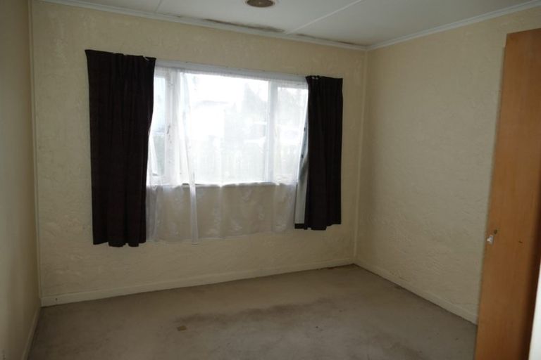 Photo of property in 6 Clare Place, Favona, Auckland, 2024