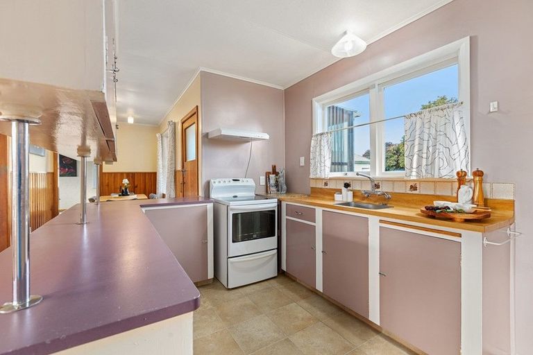 Photo of property in 6 Jellicoe Place, Solway, Masterton, 5810