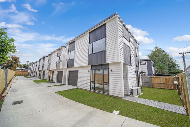 Photo of property in 69a Kimpton Road, Papatoetoe, Auckland, 2025