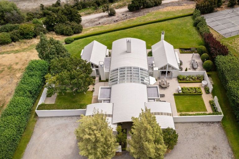 Photo of property in 29 Waimana Place, Wanaka, 9305